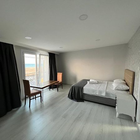 Arnavutkoy Airport Black Sea Hotel & Restaurant מראה חיצוני תמונה