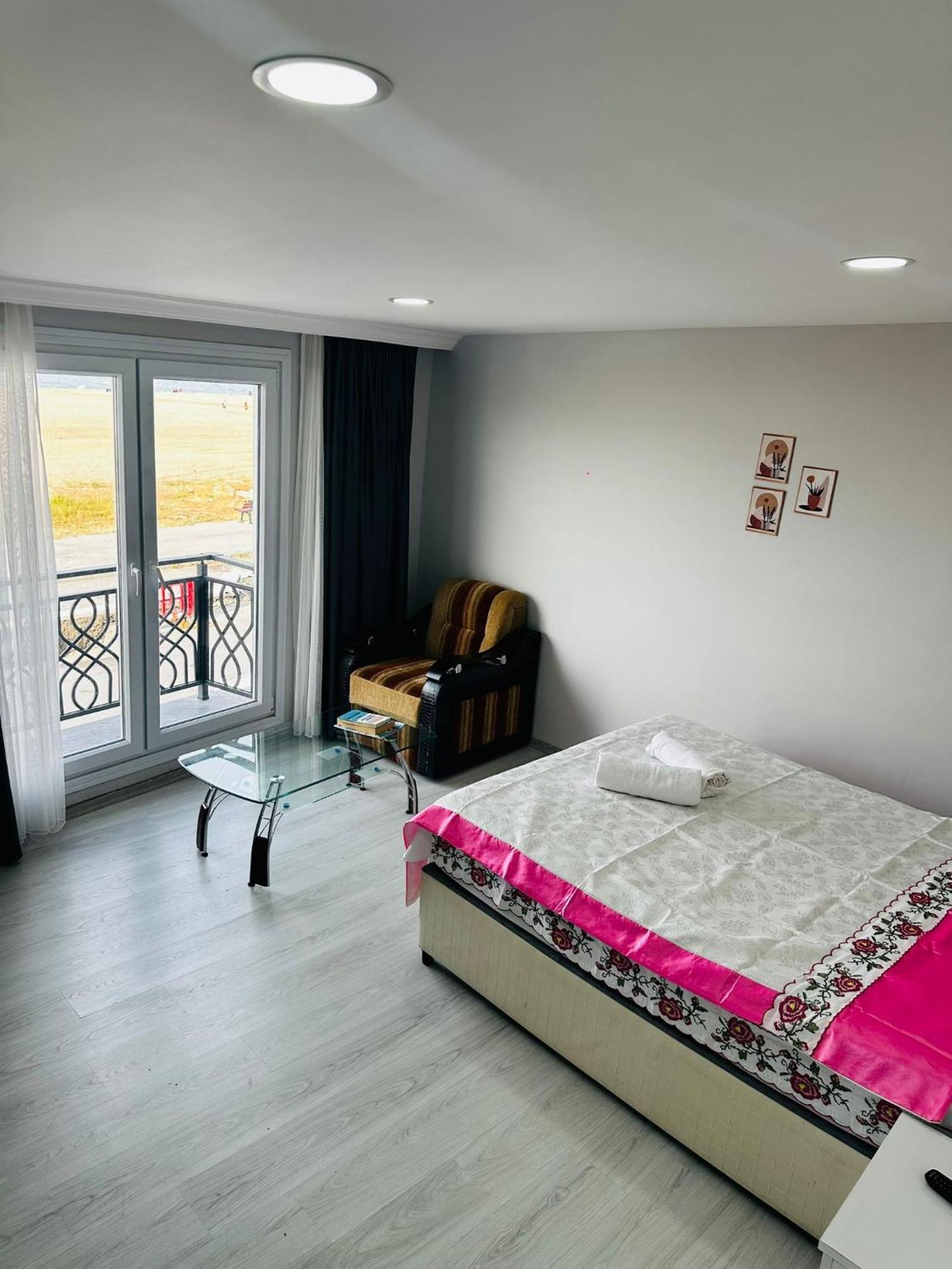 Arnavutkoy Airport Black Sea Hotel & Restaurant מראה חיצוני תמונה